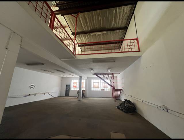 347M² WAREHOUSE TO LET IN KYA SANDS
